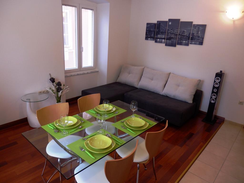 Apartment Pula Center Экстерьер фото