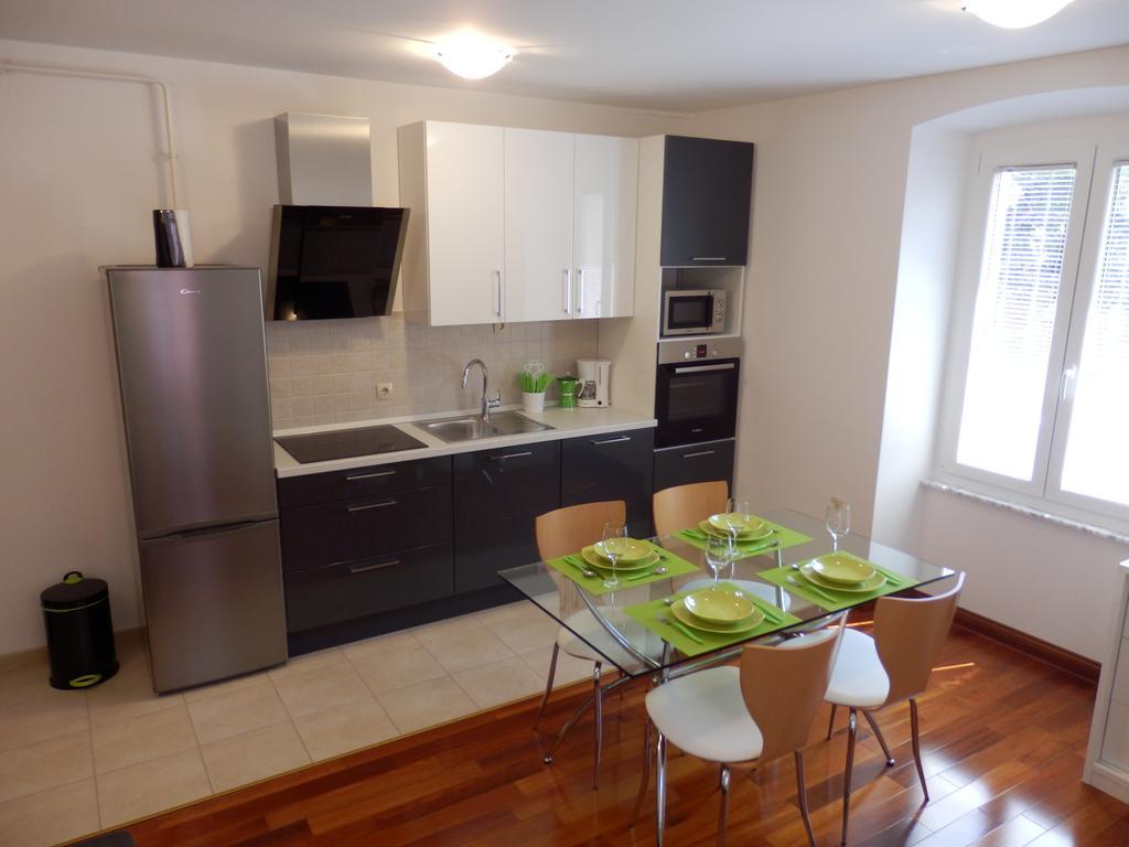 Apartment Pula Center Экстерьер фото
